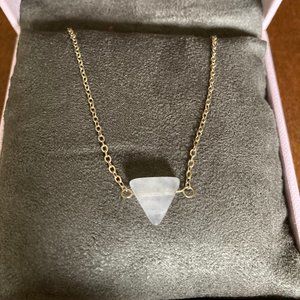 NWT Dainty Natural Pink Rose Quartz Triangle Pendant Necklace